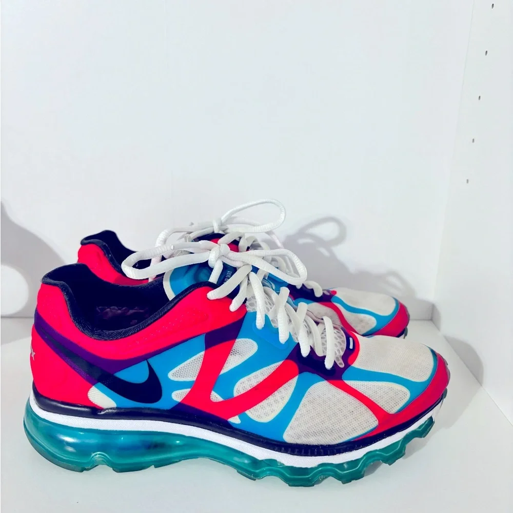 Women’s Nike Air Max+ 2012 Running Shoes - Picture 2 of 3